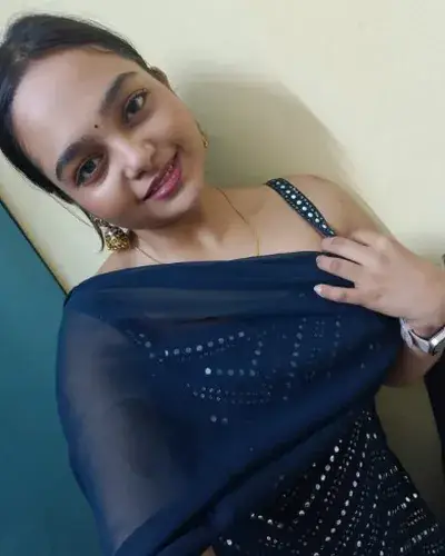 Tamkuhi Raj Escorts Service